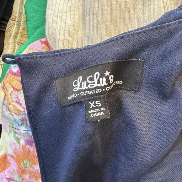 Lulus Blue Tiered Plunge Pleated Maxi Dress Size XS - Picture 8 of 8